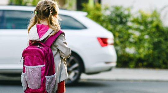 Vuelta al cole: cómo ayudar a los niños y familias a adaptarse emocionalmente
