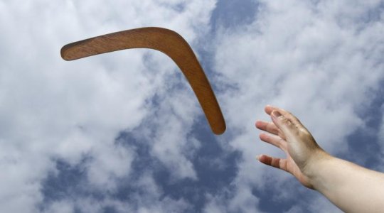 El amor es un boomerang